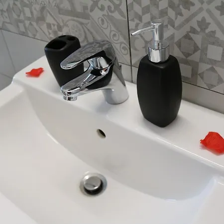 B&B Irnum Salerno Buitenkant foto